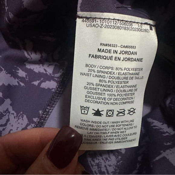 NWT Women’s‎ NIKE High Rise One Dri-Fit Purple 7/8 Length. Size XL. - Picture 4 of 7